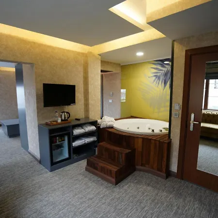 The Life & 3* Ankara