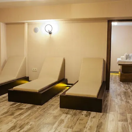 The Life & 3* Ancara