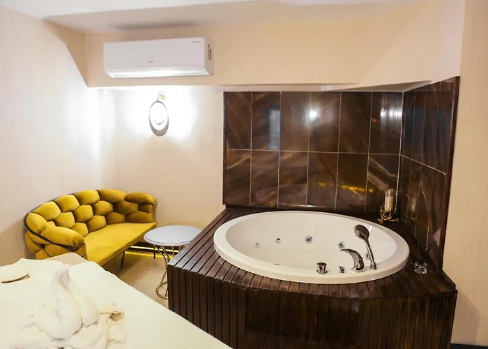 The Life & 3* Ankara