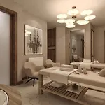 Hotel The Life & 3*