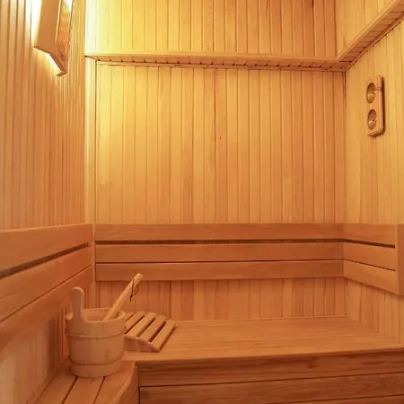 Szálloda The Life & 3*